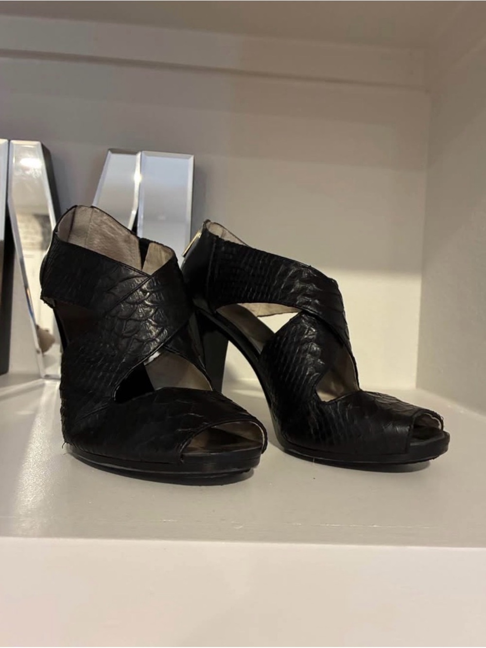 MICHAEL Michael Kors Black Patent Leather Embossed Strappy back Zip-Heels. 7.5M